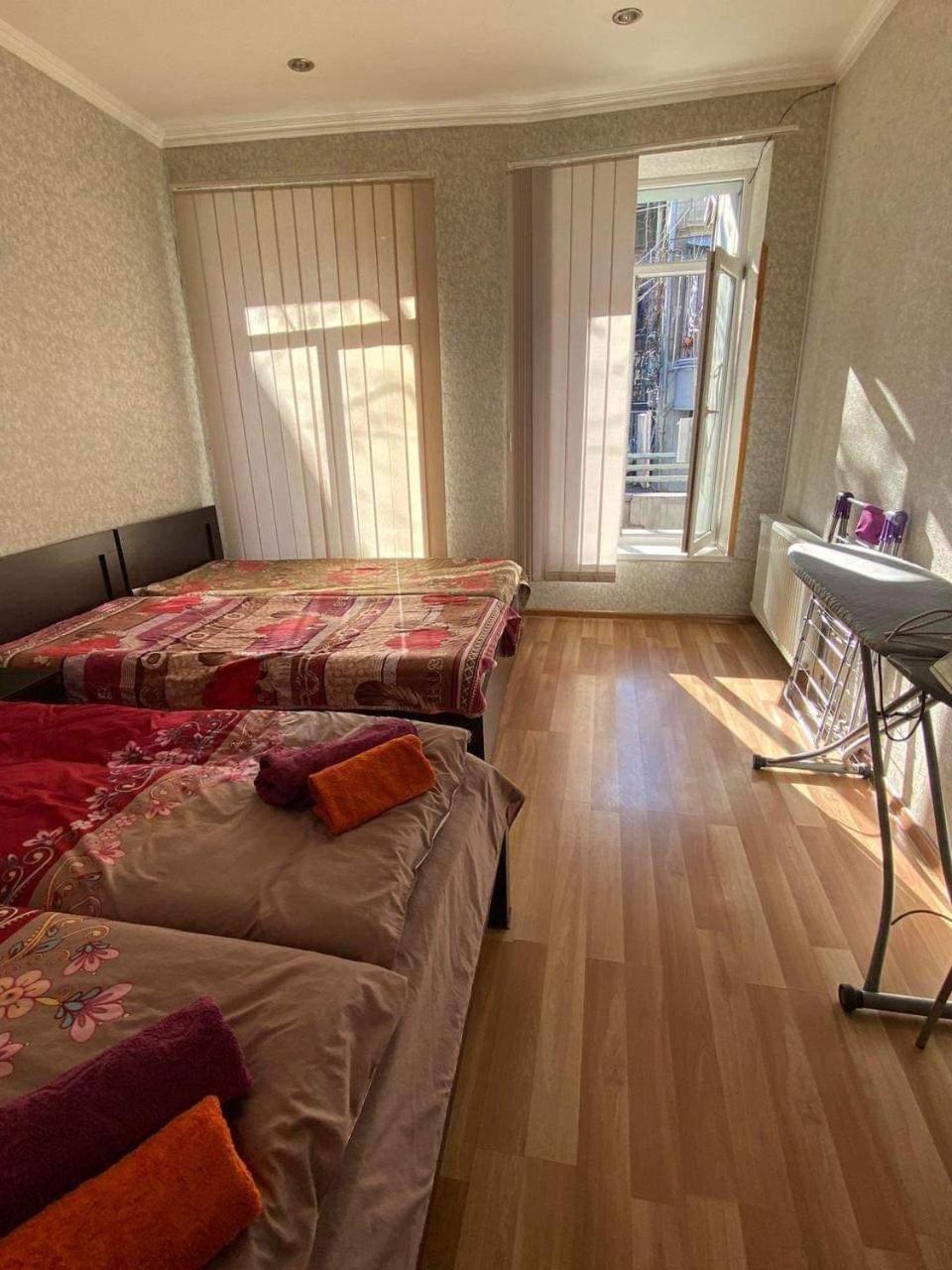 Nutsa'S Apartment In Old Tbilisi Eksteriør bilde