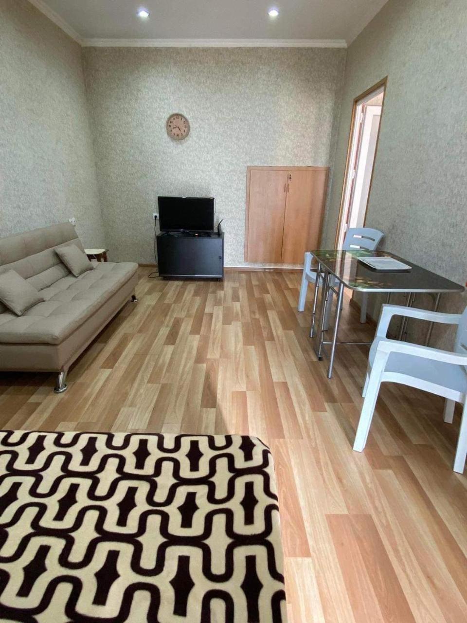 Nutsa'S Apartment In Old Tbilisi Eksteriør bilde